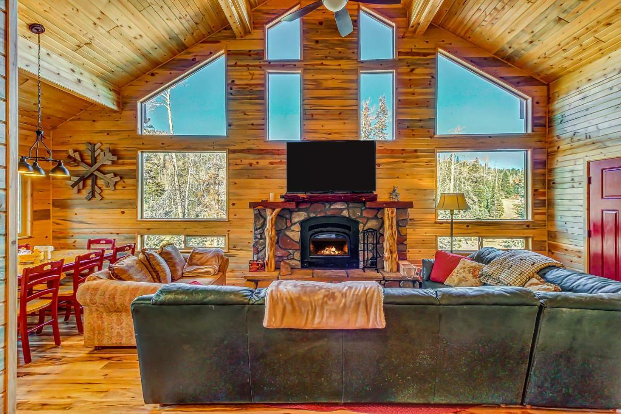 Villa The Red Door Retreat Brian Head Exterior foto